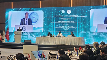 В Стамбуле обсудили развитие транспортной связанности России и стран ОИС